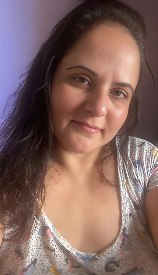 نسرين النقوزي